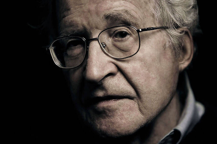 Noma Chomsky father of modern linguistics
