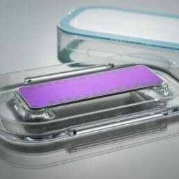 A Nanopoint cell tray